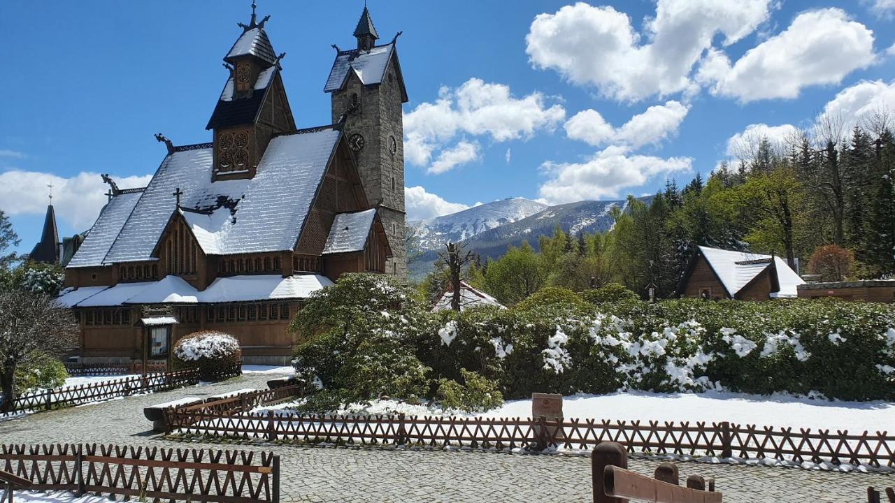 Pokoje Goscinne Przy Kosciele Wang. Karpacz Exterior photo